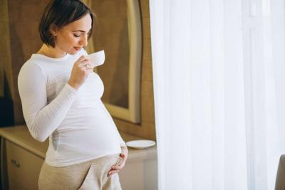Bolehkah Ibu Menyusui Minum Kopi? Ini Dia Jawabannya Menurut Medis