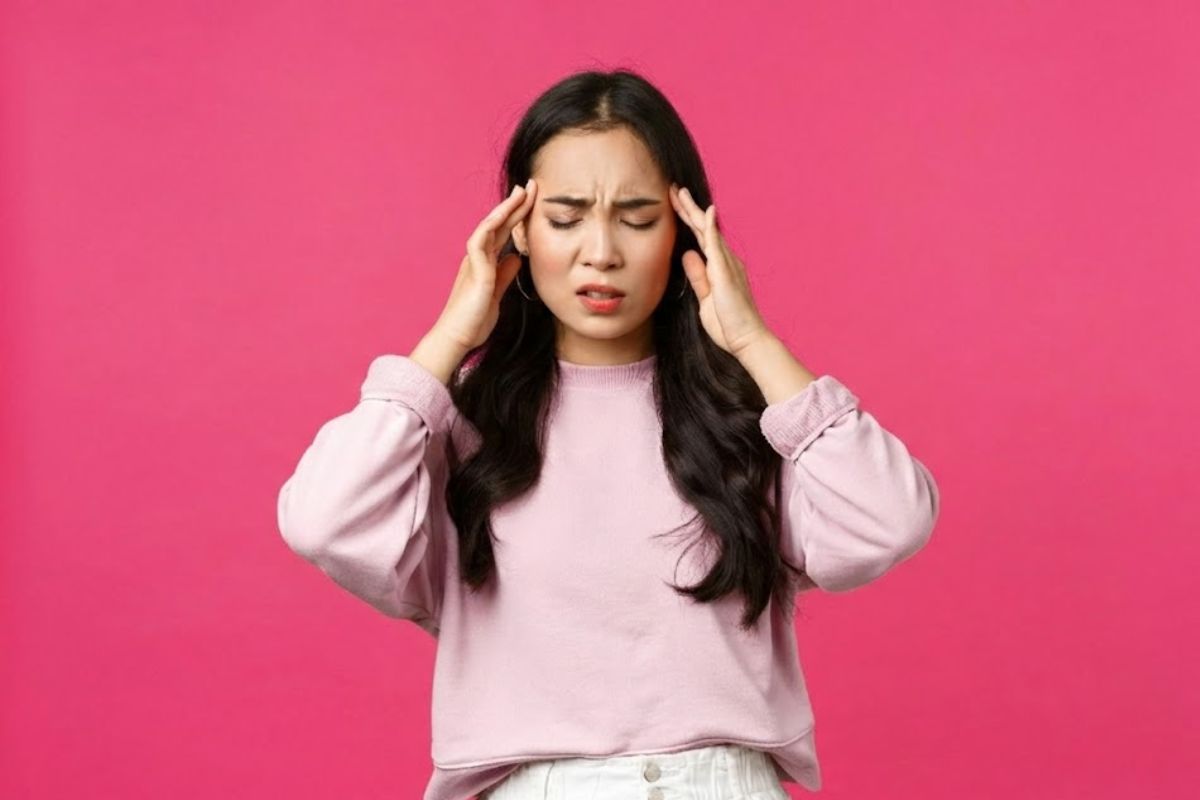 Wanita yang sedang stres