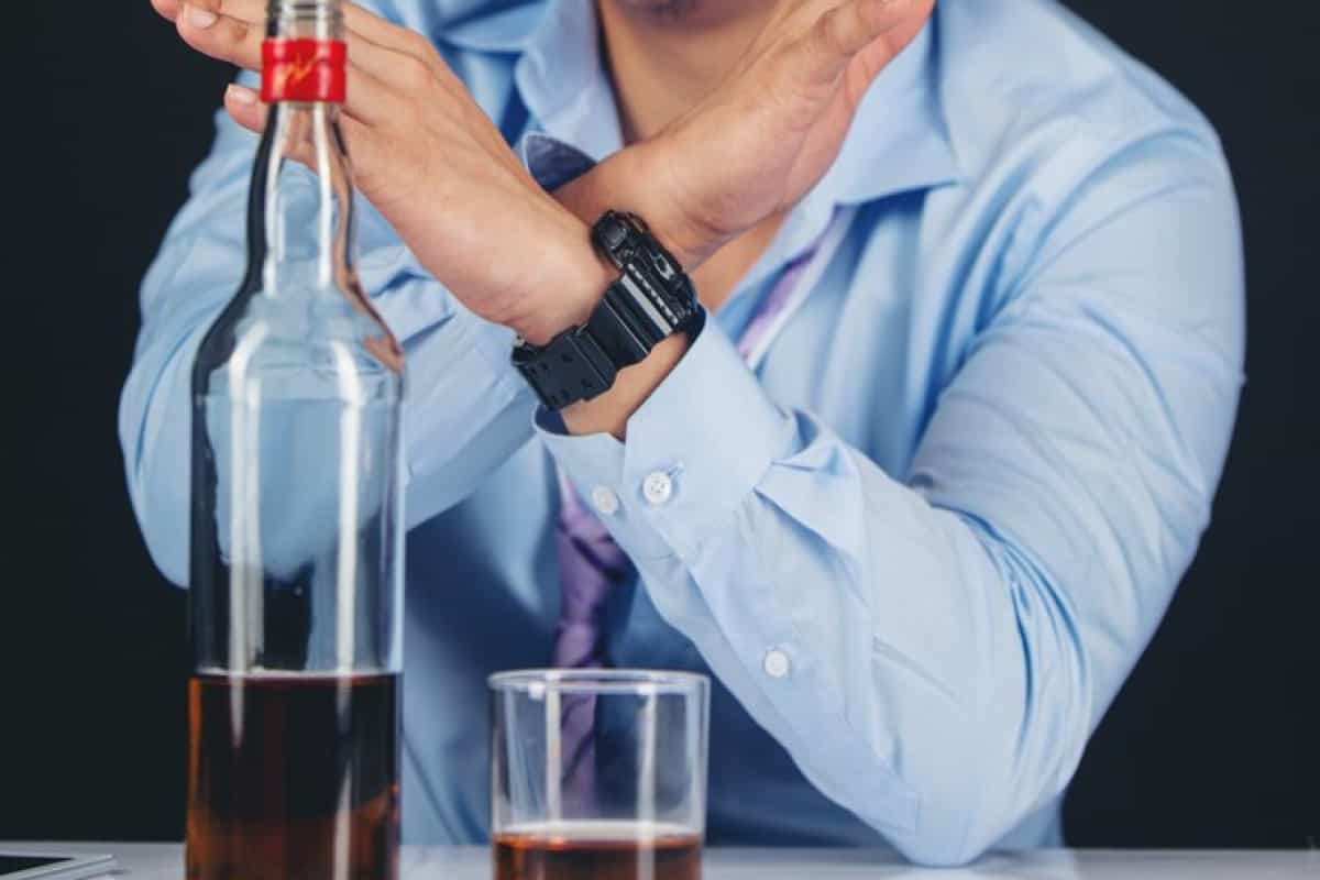Tidak merokok & konsumsi alkohol