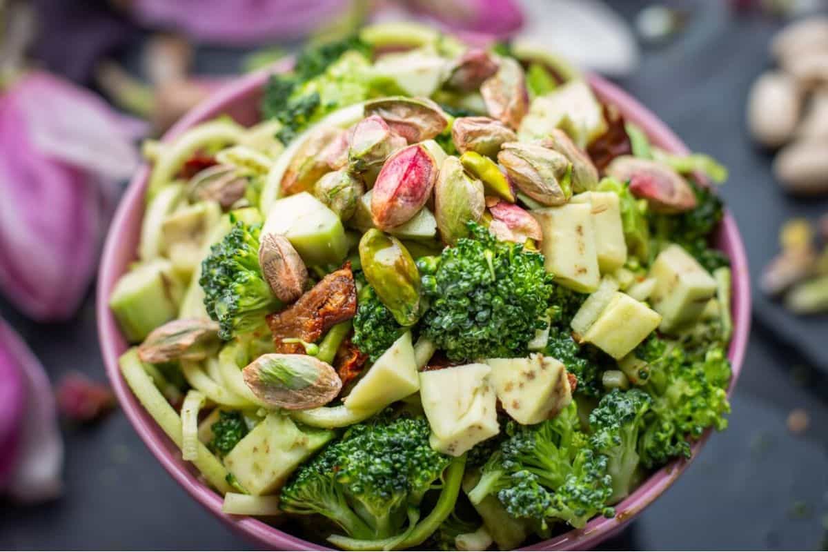 Semangkuk salad hijau